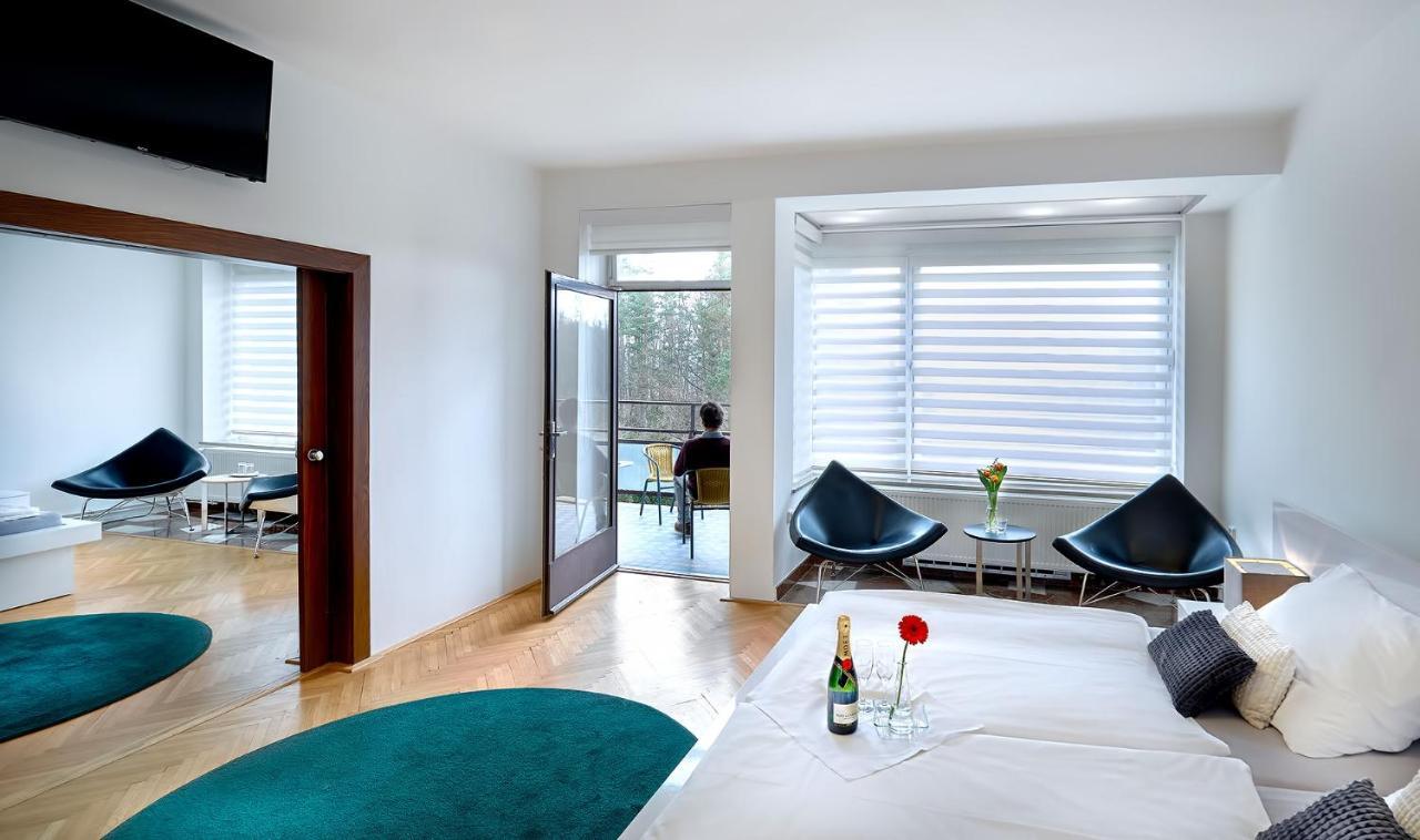 Wellness Hotel Orlik Kozarovice ภายนอก รูปภาพ