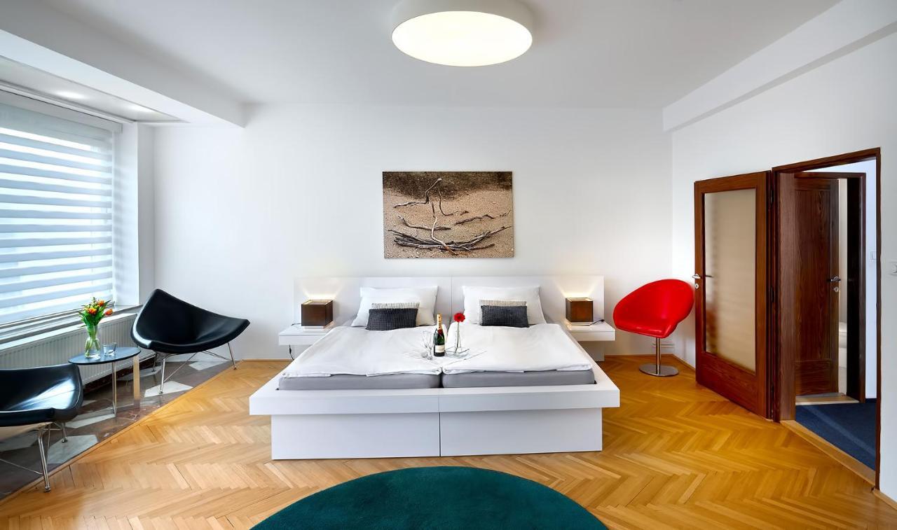Wellness Hotel Orlik Kozarovice ภายนอก รูปภาพ