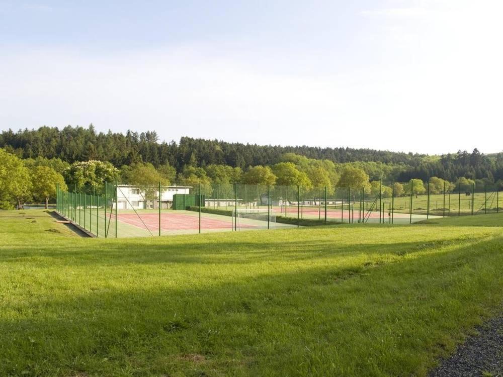 Wellness Hotel Orlik Kozarovice ภายนอก รูปภาพ