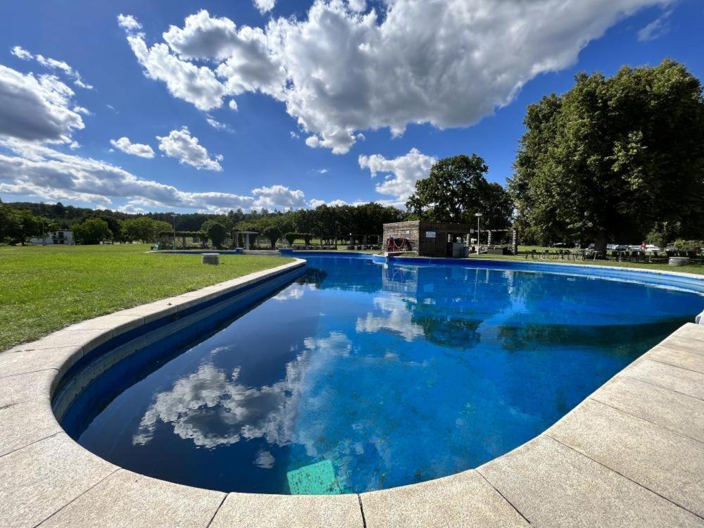 Wellness Hotel Orlik Kozarovice ภายนอก รูปภาพ