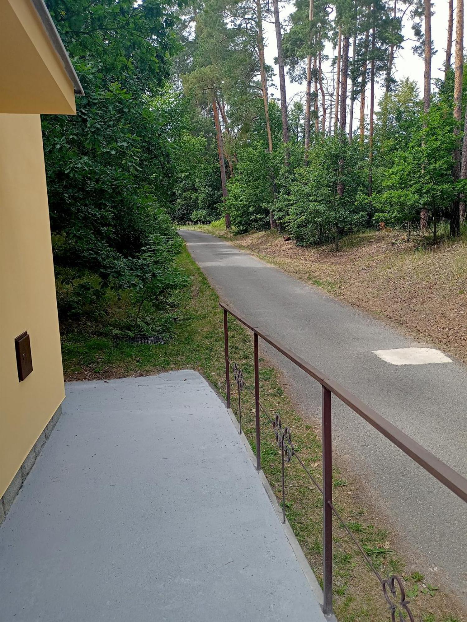 Wellness Hotel Orlik Kozarovice ภายนอก รูปภาพ