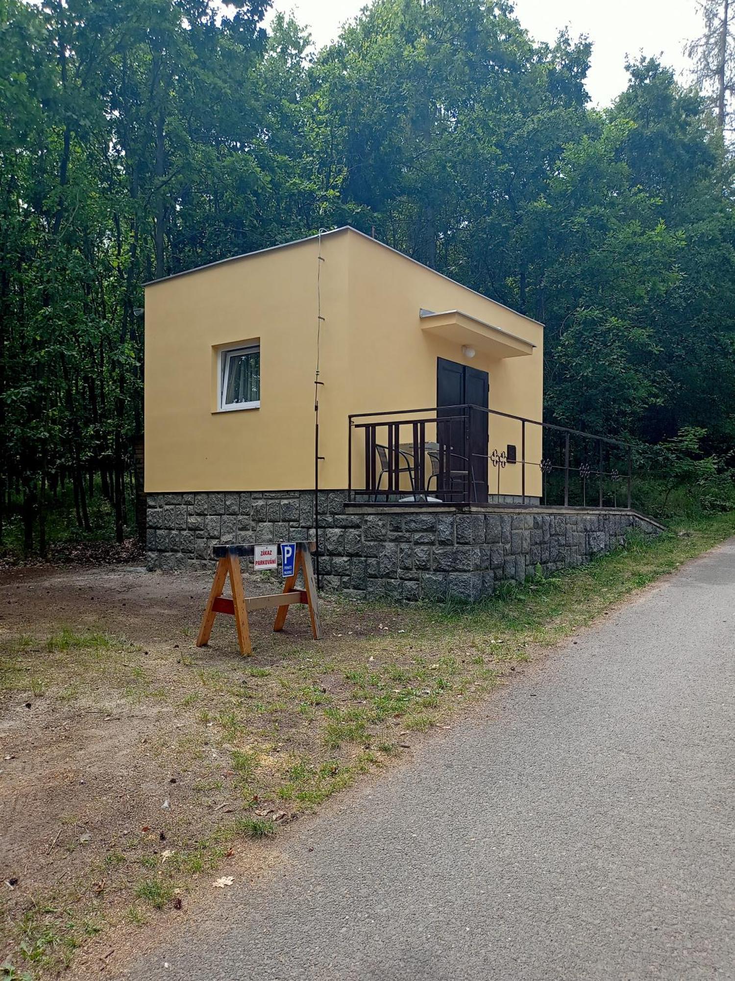 Wellness Hotel Orlik Kozarovice ภายนอก รูปภาพ
